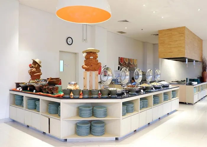 Harris And Conventions Bali Otel 4*